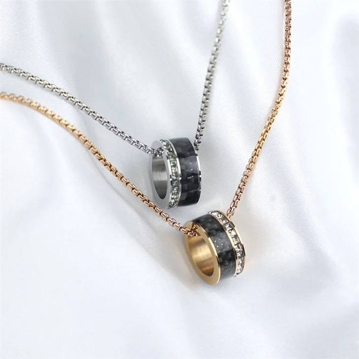 Ring necklace 03